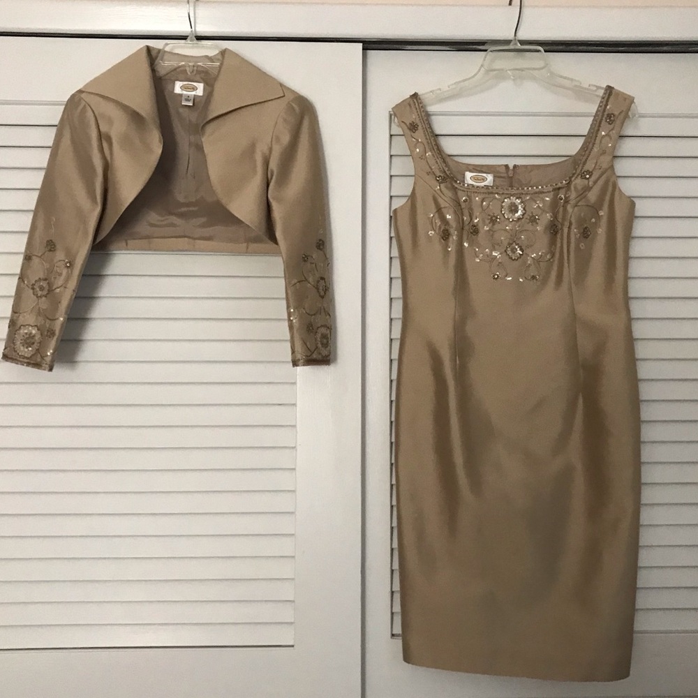 Elegant short  formal dress with jacket.